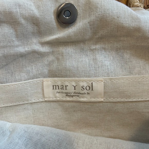 Beige and Brown Woven Tote Bag - Picture 2 of 2